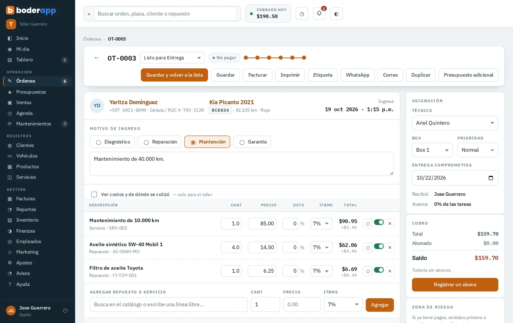 Detalle de una orden con cliente, vehículo, motivo de ingreso, líneas de repuestos y servicios y el cobro
